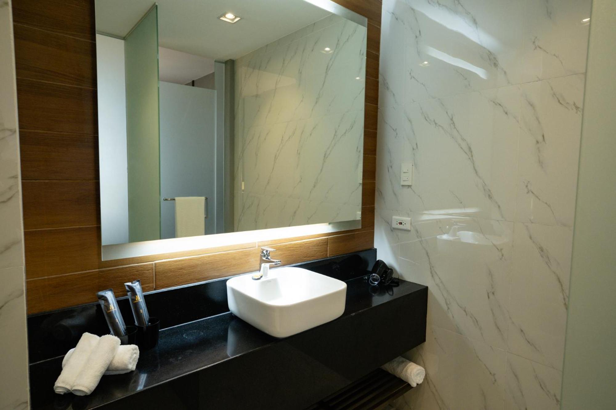 Amber Hotel - Cebu Eksteriør bilde